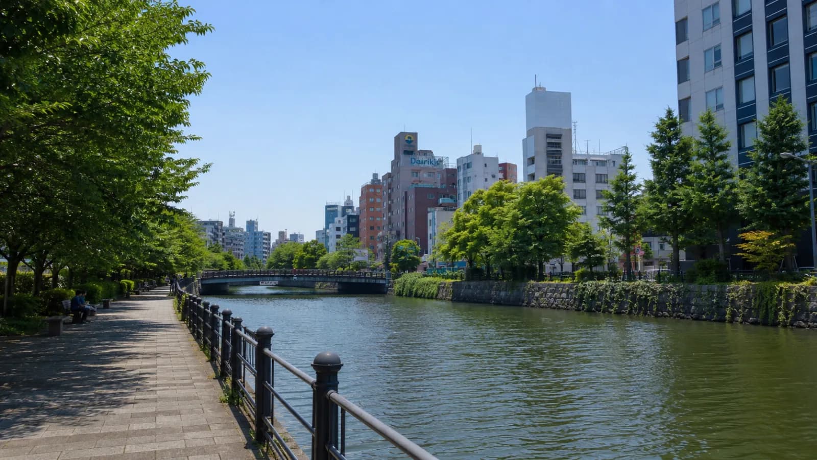 NetWalking #22: Moat Walk
